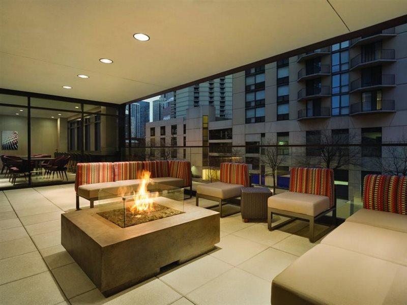 Home2 Suites By Hilton Chicago River North Zewnętrze zdjęcie